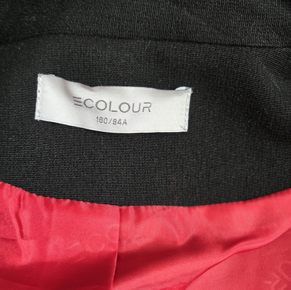 ECOLOR Black Double-Breasted Women's Jacket With Ruffle Bottom And Cuffs. Medium - Picture 10 of 14